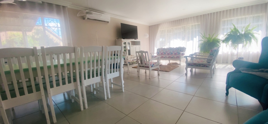  Bedroom Property for Sale in Three Rivers Gauteng