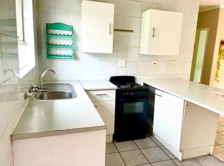 3 Bedroom Property for Sale in Peacehaven Gauteng