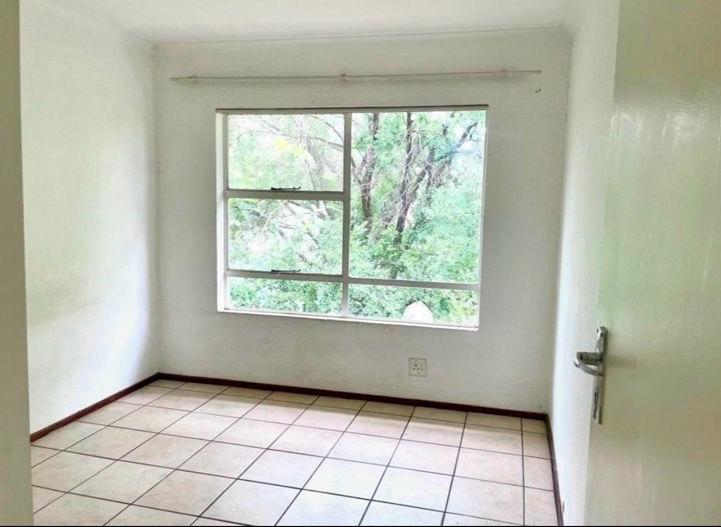 3 Bedroom Property for Sale in Peacehaven Gauteng