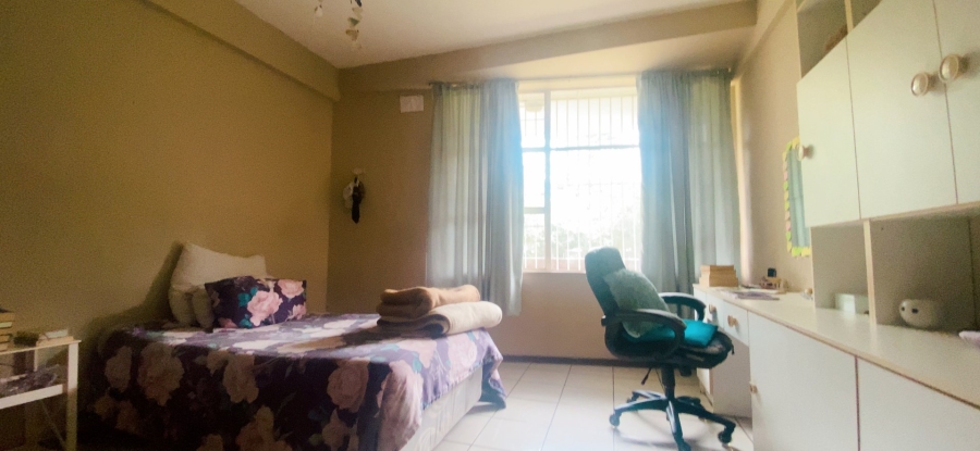 3 Bedroom Property for Sale in Three Rivers Proper Gauteng