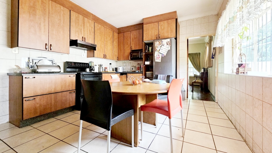 3 Bedroom Property for Sale in Three Rivers Proper Gauteng