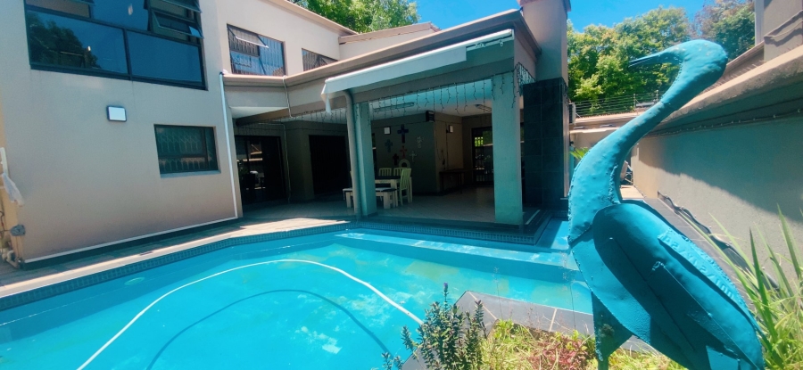 4 Bedroom Property for Sale in Three Rivers Proper Gauteng
