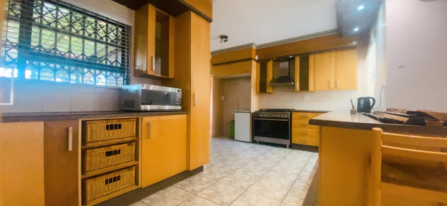 4 Bedroom Property for Sale in Three Rivers Proper Gauteng