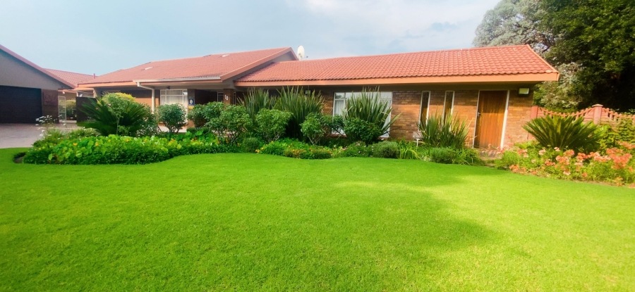 3 Bedroom Property for Sale in Three Rivers East Gauteng