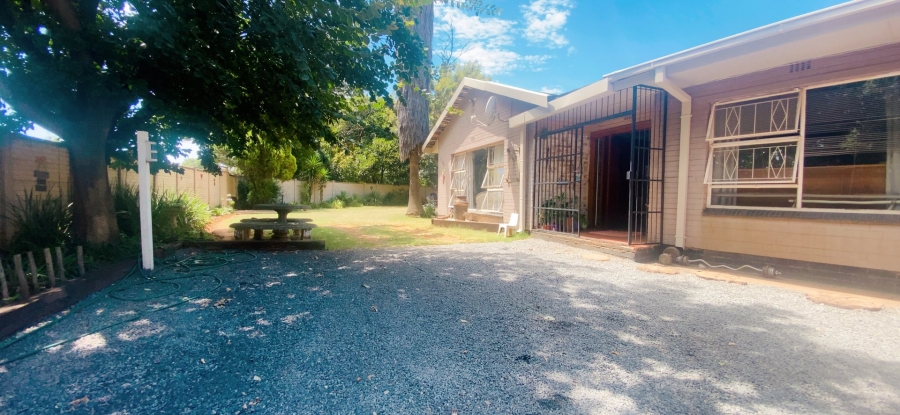 4 Bedroom Property for Sale in Three Rivers Gauteng