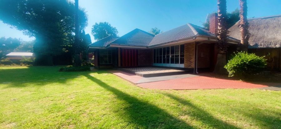 3 Bedroom Property for Sale in Three Rivers Proper Gauteng