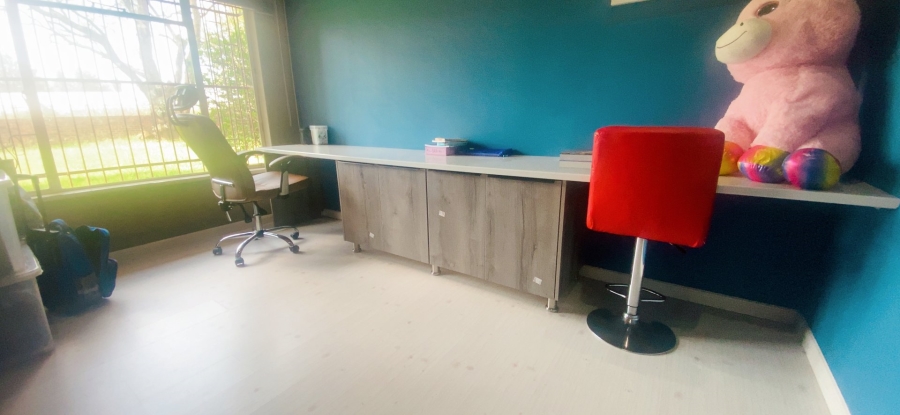 4 Bedroom Property for Sale in Arcon Park Gauteng