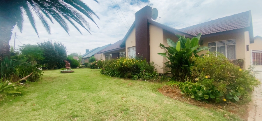 3 Bedroom Property for Sale in Risiville Gauteng