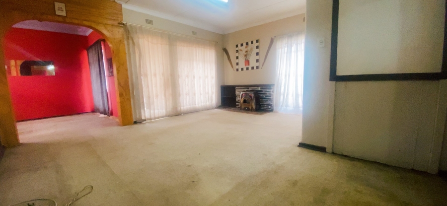 3 Bedroom Property for Sale in Risiville Gauteng