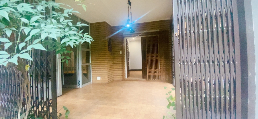 3 Bedroom Property for Sale in Three Rivers Proper Gauteng