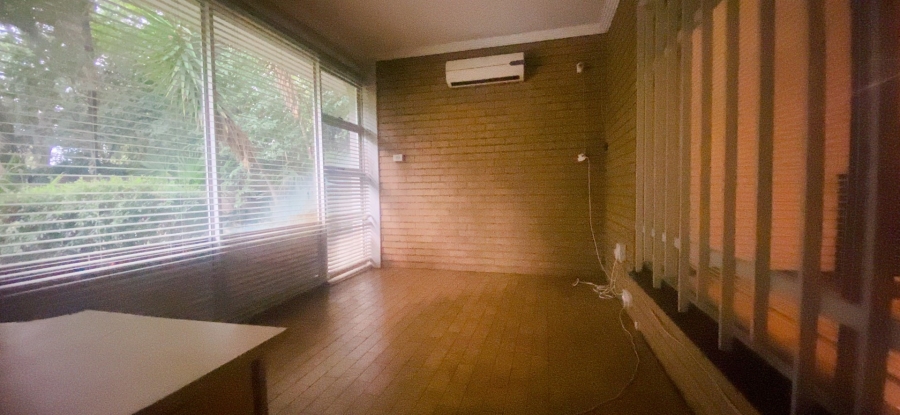 3 Bedroom Property for Sale in Three Rivers Proper Gauteng