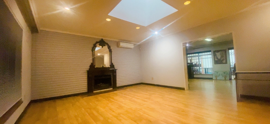 3 Bedroom Property for Sale in Three Rivers Proper Gauteng