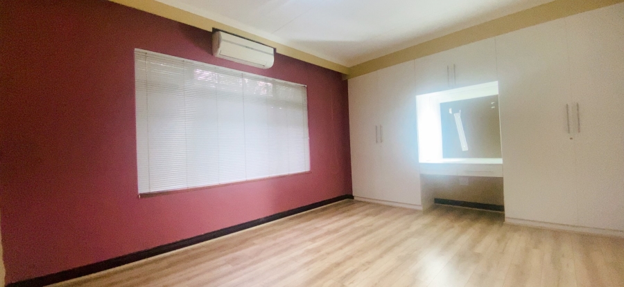 3 Bedroom Property for Sale in Three Rivers Proper Gauteng