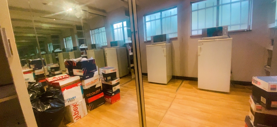 3 Bedroom Property for Sale in Three Rivers Proper Gauteng