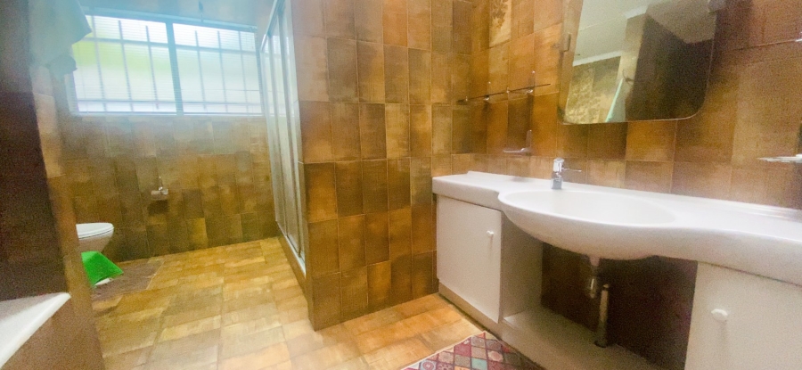 3 Bedroom Property for Sale in Three Rivers Proper Gauteng