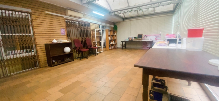 3 Bedroom Property for Sale in Three Rivers Proper Gauteng