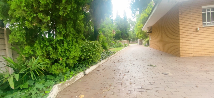 3 Bedroom Property for Sale in Three Rivers Proper Gauteng