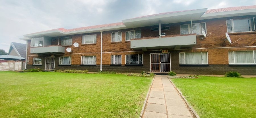 2 Bedroom Property for Sale in Three Rivers Gauteng