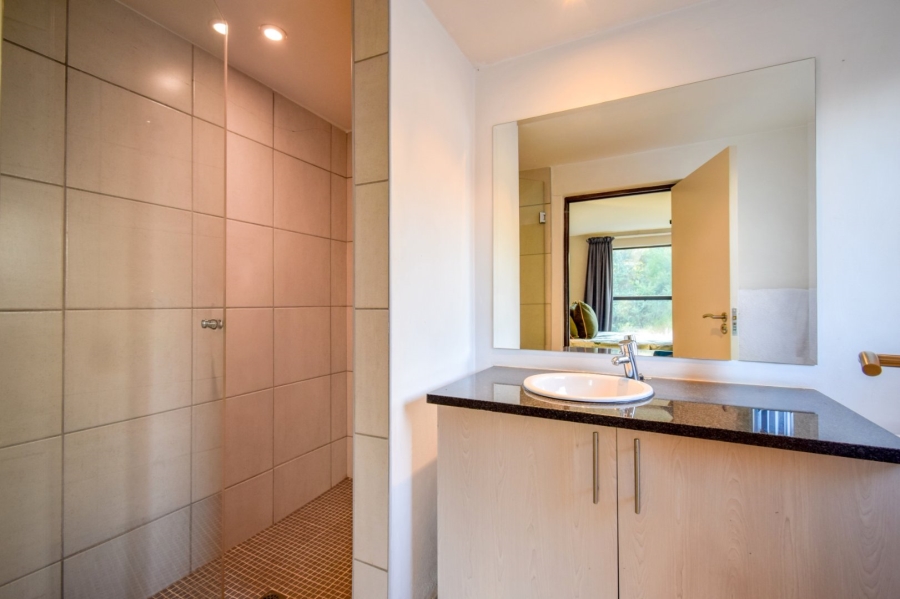 2 Bedroom Property for Sale in Lombardy Gauteng