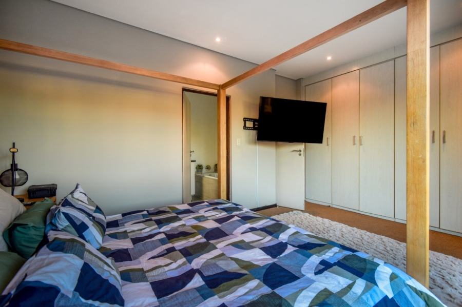 2 Bedroom Property for Sale in Lombardy Gauteng