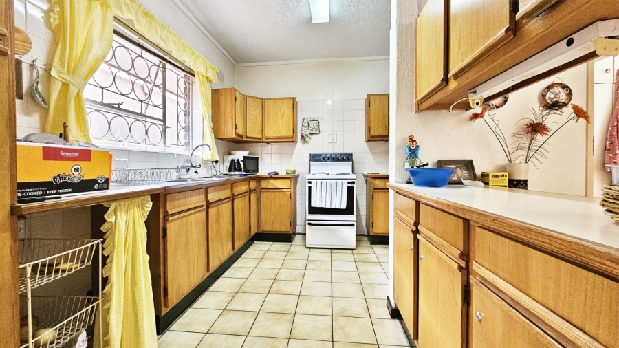 2 Bedroom Property for Sale in Three Rivers Proper Gauteng