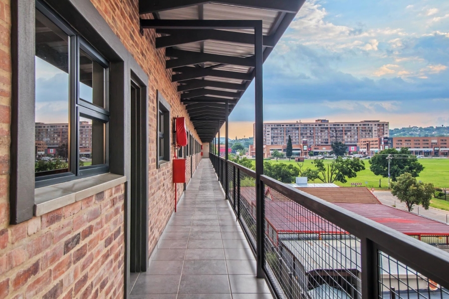 Commercial Property for Sale in Silverton Gauteng