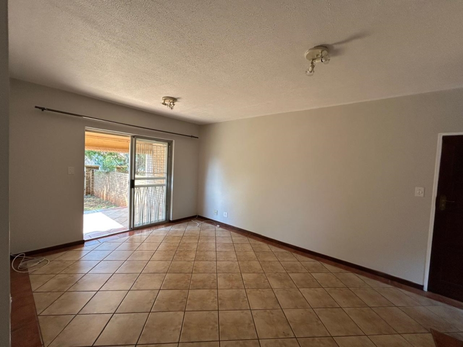  Bedroom Property for Sale in Eco Park Gauteng