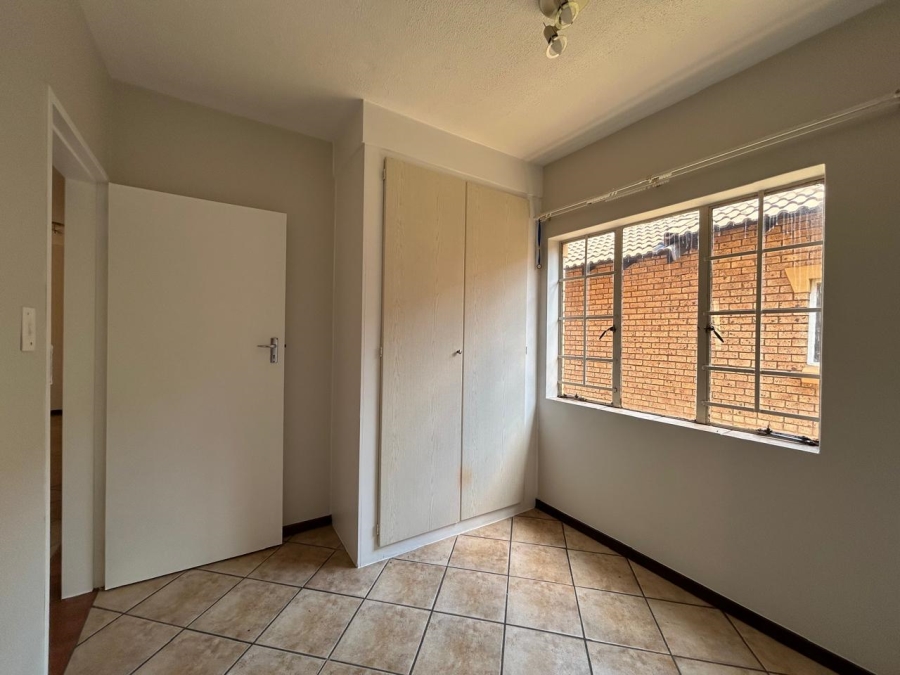 Bedroom Property for Sale in Eco Park Gauteng