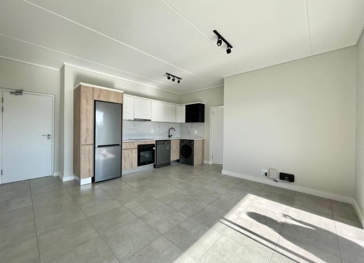 1 Bedroom Property for Sale in Waterfall Gauteng