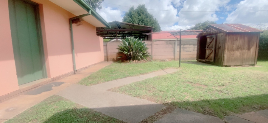4 Bedroom Property for Sale in Risiville Gauteng