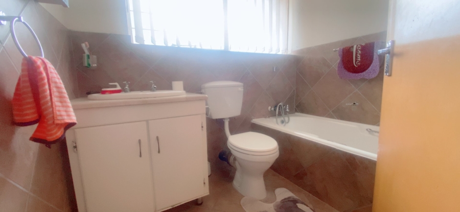 4 Bedroom Property for Sale in Risiville Gauteng