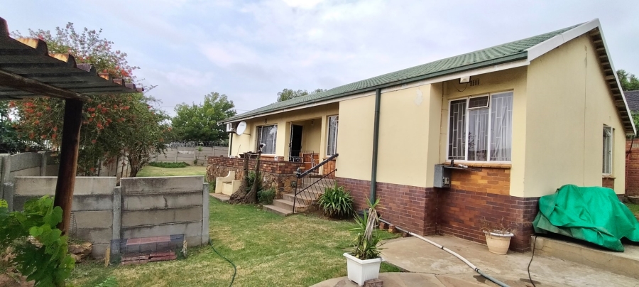 3 Bedroom Property for Sale in Visagie Park Gauteng