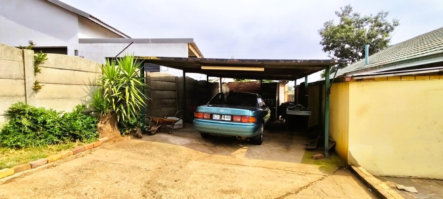 3 Bedroom Property for Sale in Visagie Park Gauteng