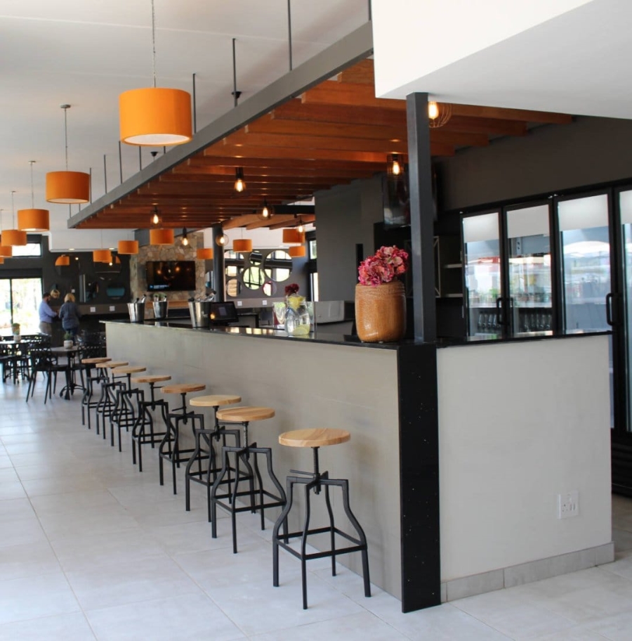 1 Bedroom Property for Sale in Crowthorne AH Gauteng