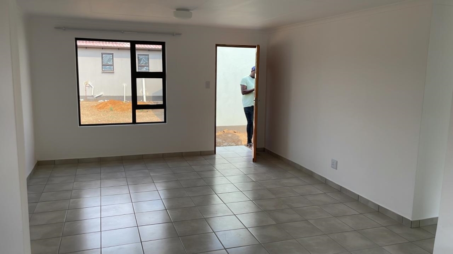 2 Bedroom Property for Sale in Windmill Park Gauteng
