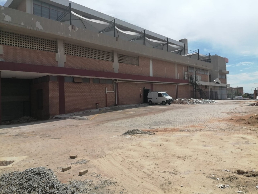 To Let commercial Property for Rent in Halfway House Gauteng