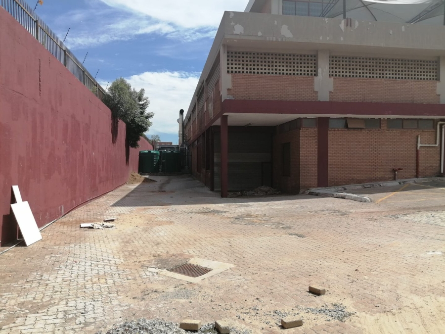 To Let commercial Property for Rent in Halfway House Gauteng