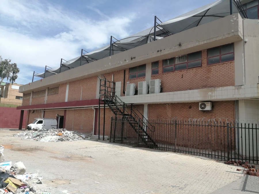To Let commercial Property for Rent in Halfway House Gauteng