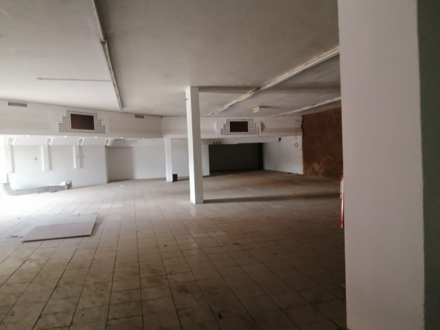 To Let commercial Property for Rent in Halfway House Gauteng