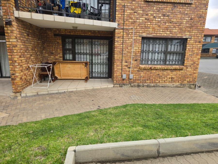  Bedroom Property for Sale in Lilianton Gauteng