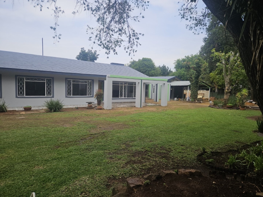 4 Bedroom Property for Sale in Three Rivers Gauteng