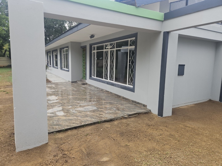 4 Bedroom Property for Sale in Three Rivers Gauteng