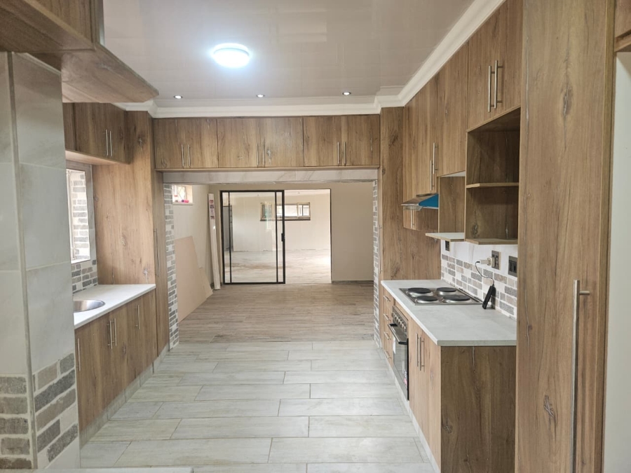 4 Bedroom Property for Sale in Three Rivers Gauteng