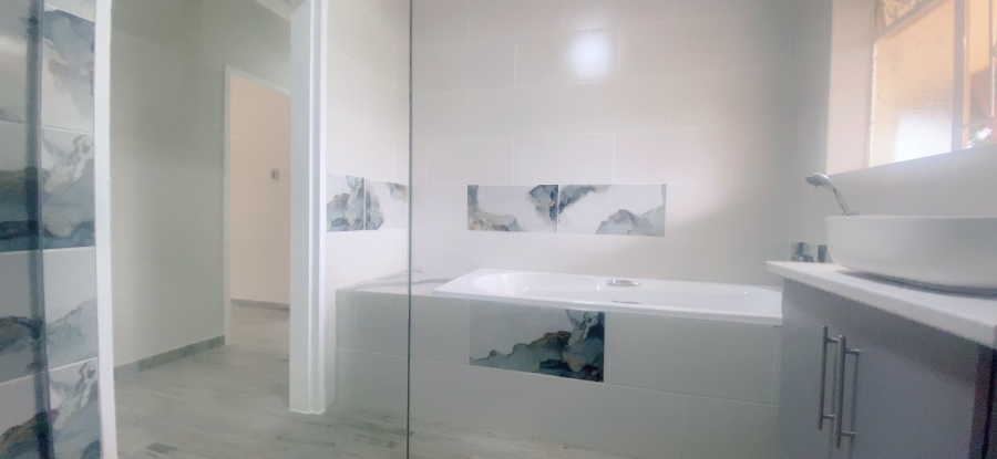 4 Bedroom Property for Sale in Three Rivers Gauteng