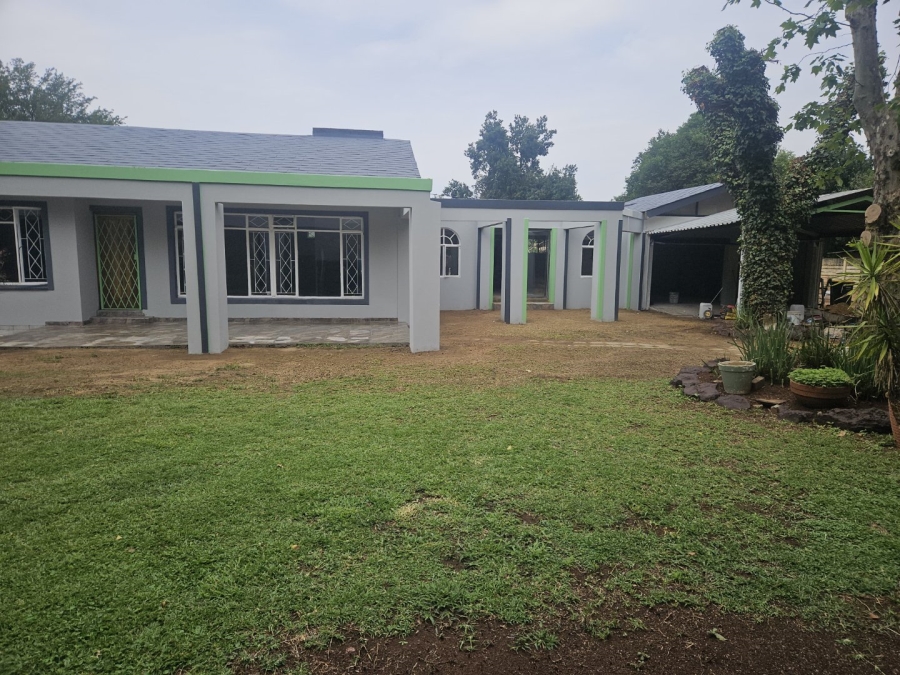 4 Bedroom Property for Sale in Three Rivers Gauteng