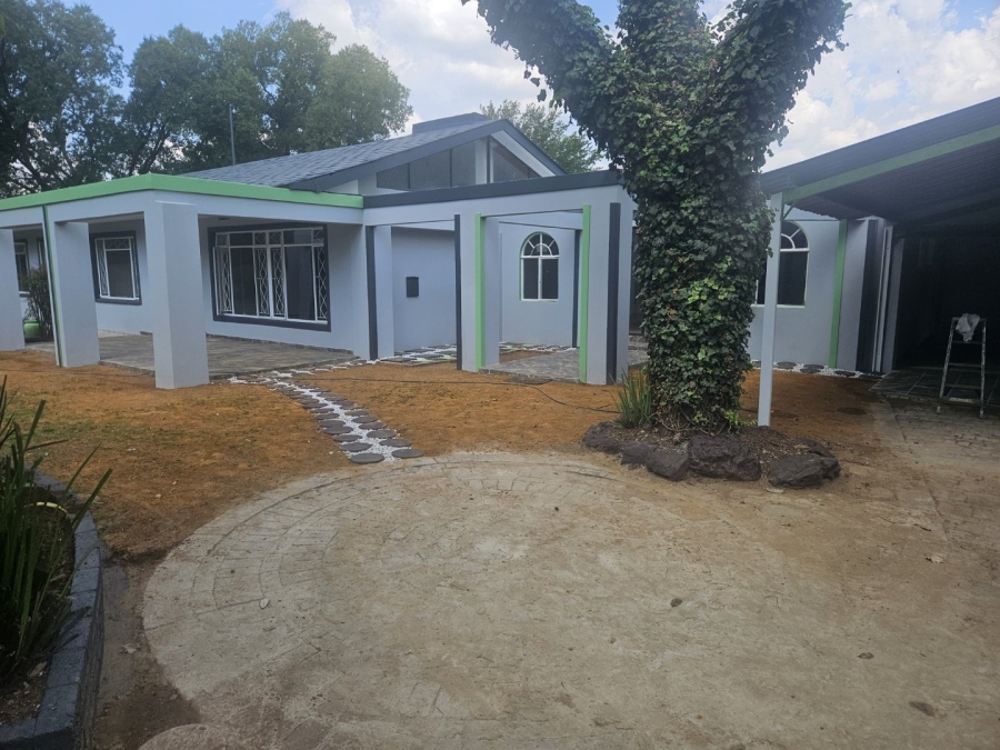 4 Bedroom Property for Sale in Three Rivers Gauteng