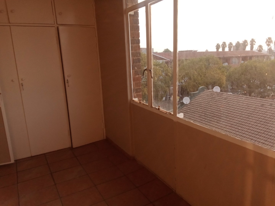 1 Bedroom Property for Sale in Kempton Park Central Gauteng