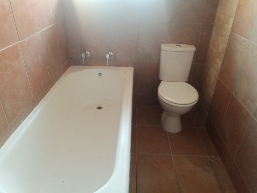 1 Bedroom Property for Sale in Kempton Park Central Gauteng