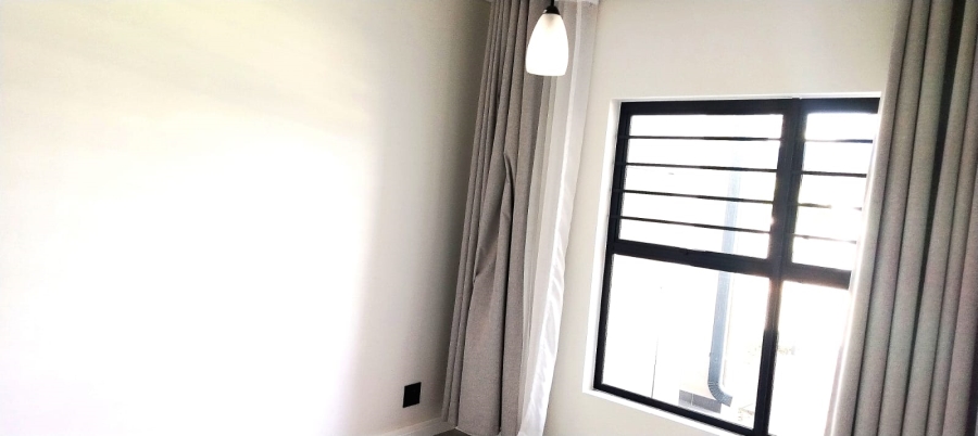 3 Bedroom Property for Sale in Waterfall Gauteng