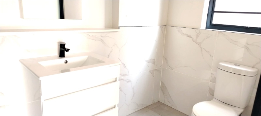 3 Bedroom Property for Sale in Waterfall Gauteng